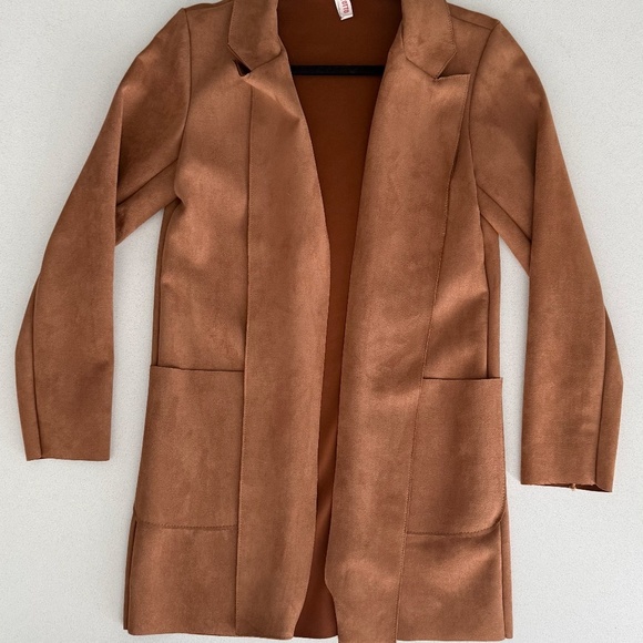 Faux Suede Brown Jacket w/Pockets - Picture 3 of 12